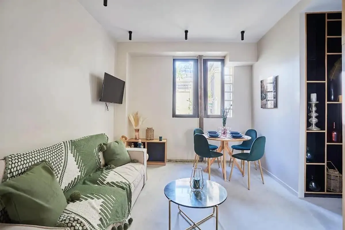 Loft Lumineux Avec Mezzanine 11 - 4p - Flat-guest Apartment